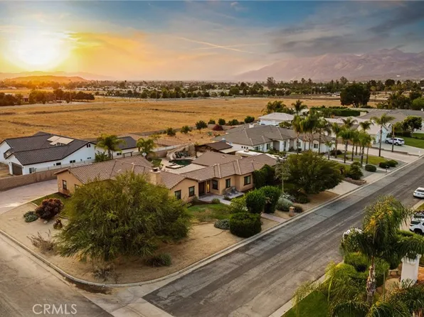 26487 Thacker Dr, Hemet, CA 92544