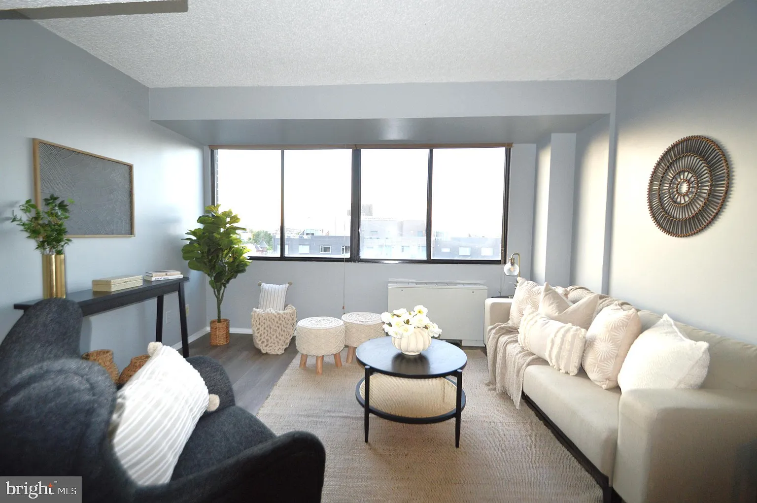 1245 13th St NW APT 902 photo 1