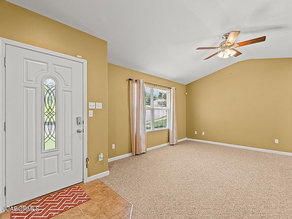 3rd image of 1504 La Hacienda Ct
