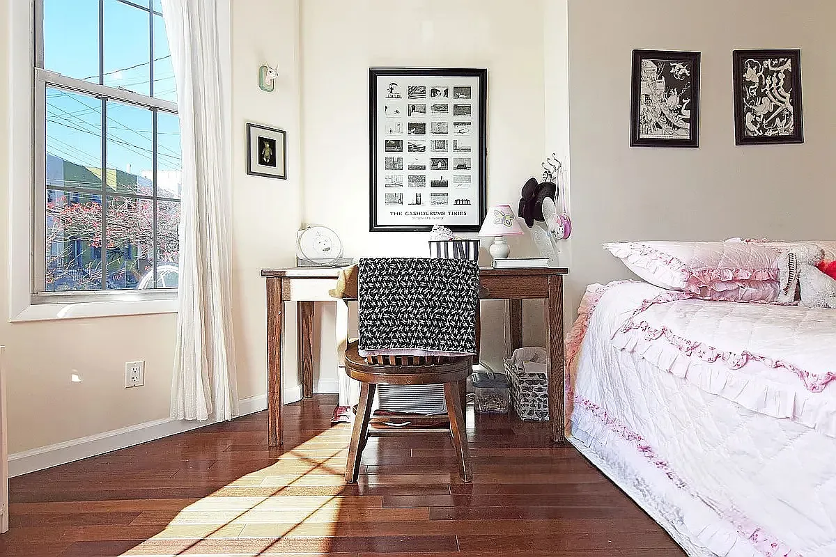 58 Hausman Street — Photo 2