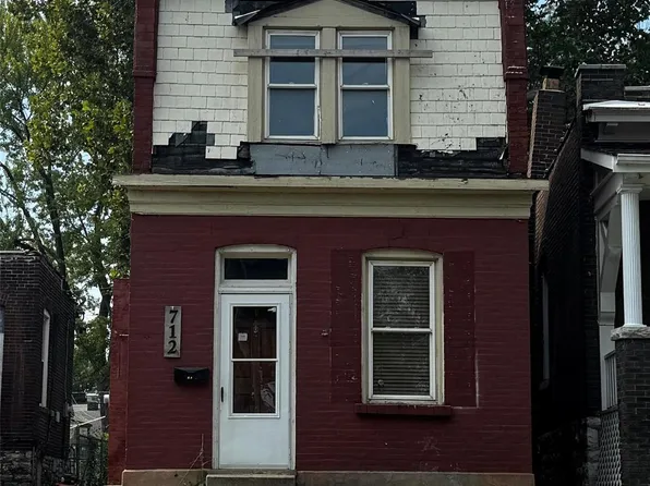 712 Holly Hills Ave, Saint Louis, MO 63111