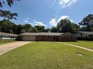 290 Dickard St, Hawkins, TX 75765