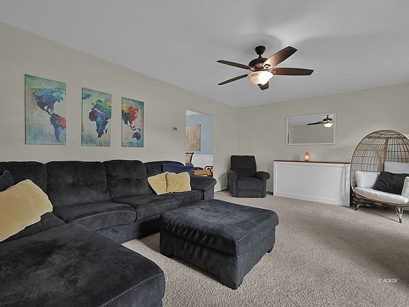 4th image of 320 Carroll Rd