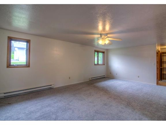 5th image of 5501 E Mayflower Ln