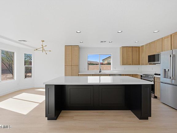 2nd image of 3005 W SHUMWAY FARM Road