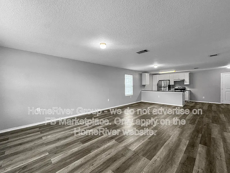 3 bed, 2.0 bath, 1474 sqft, $1,775 — Photo 3