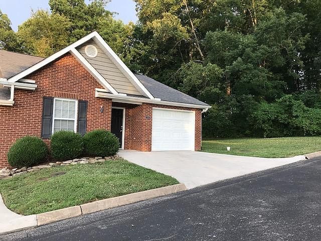 1st image of 3202 Sweet Pine Way