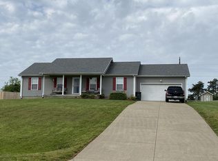 497 Kaylyn Dr, Elizabethtown, KY 42701