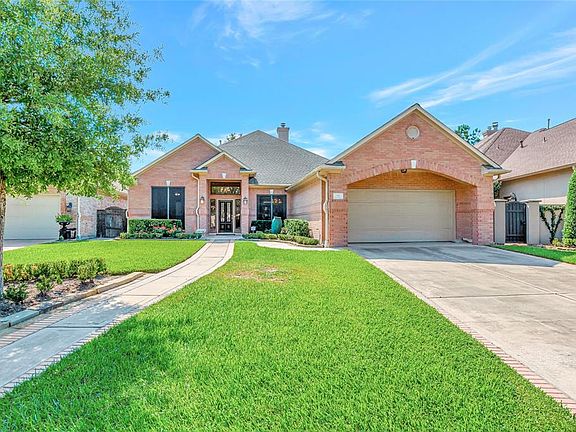 2nd image of 3514 Emerald Falls Ct