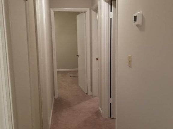 4th image of 4725 Hiram Lithia Springs Rd