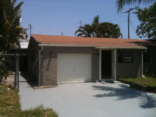 2105 Monroe Ter, Hollywood, FL 33020