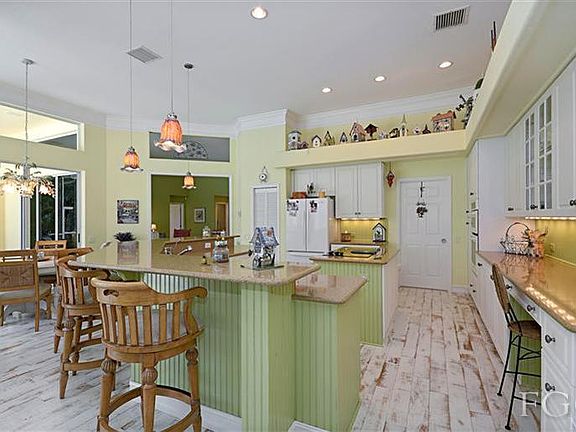 4th image of 24911 Goldcrest Dr