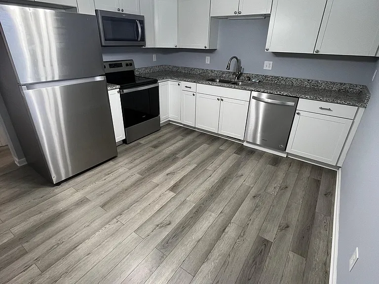 128 McDaniel St #B — Photo 5