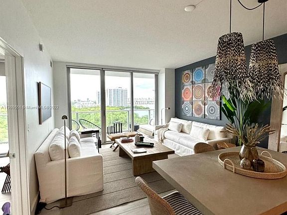 5th image of 16385 Biscayne Blvd Unit 1006