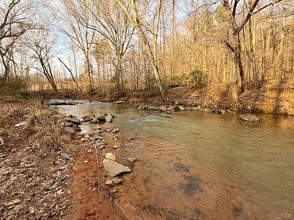 3rd image of 0 E Ferry Rd