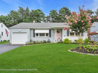 26 Beaverbrook Dr, Toms River, NJ 08757