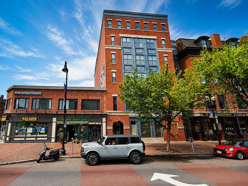 1st image of 1723 Washington St #505