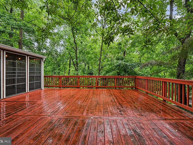 3201 Circle Hill Rd — Photo 4