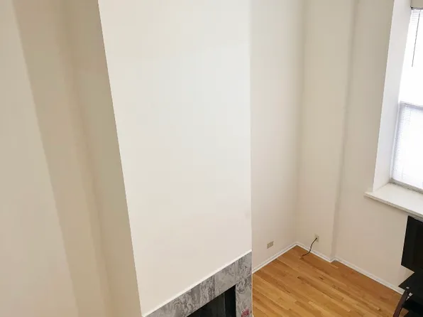 3257 N Sheffield Ave APT 203, Chicago, IL 60657