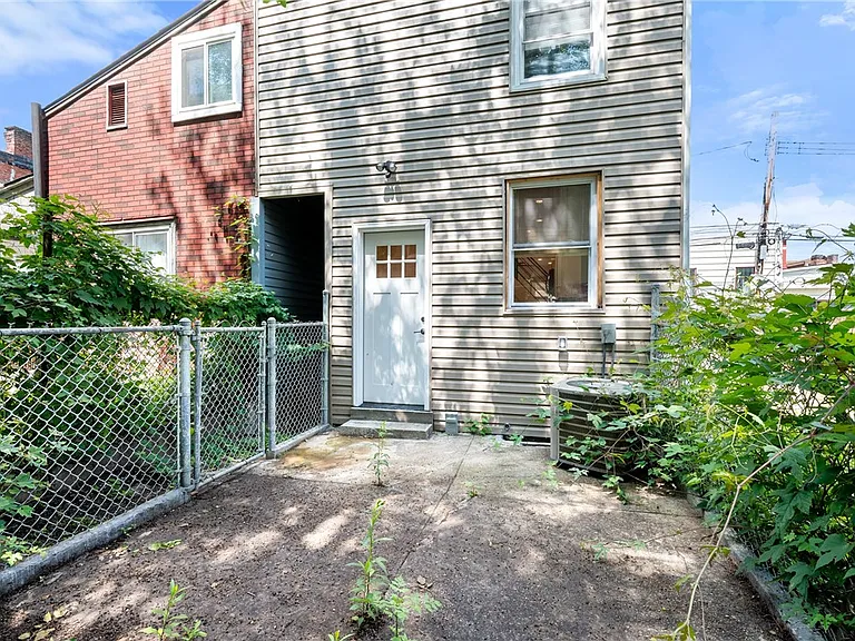 5140 Dresden Way — Photo 11