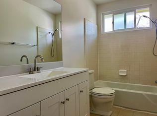 15229 S Raymond Ave APT M, Gardena, CA 90247