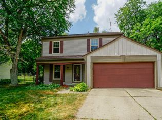 514 Chesley Dr, Lansing, MI 48917