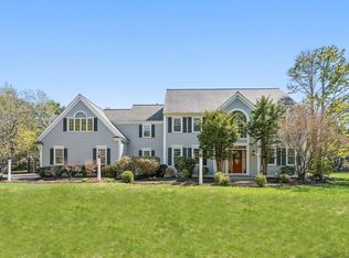 2 Meachen Ln, Sudbury, MA 01776