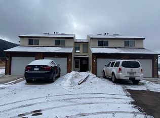 403 Forest Edge Ln APT B, Woodland Park, CO 80863