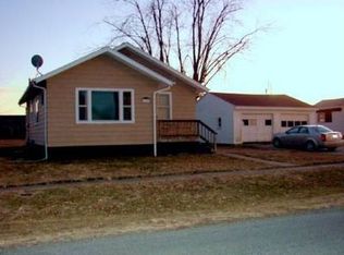 304 Charles St, Gillespie, IL 62033