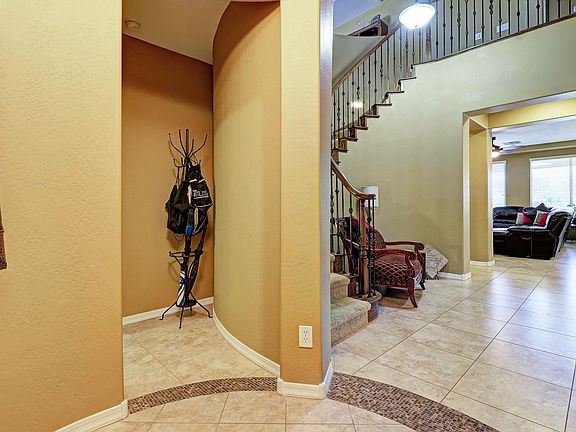 3rd image of 2372 N 160th Ave