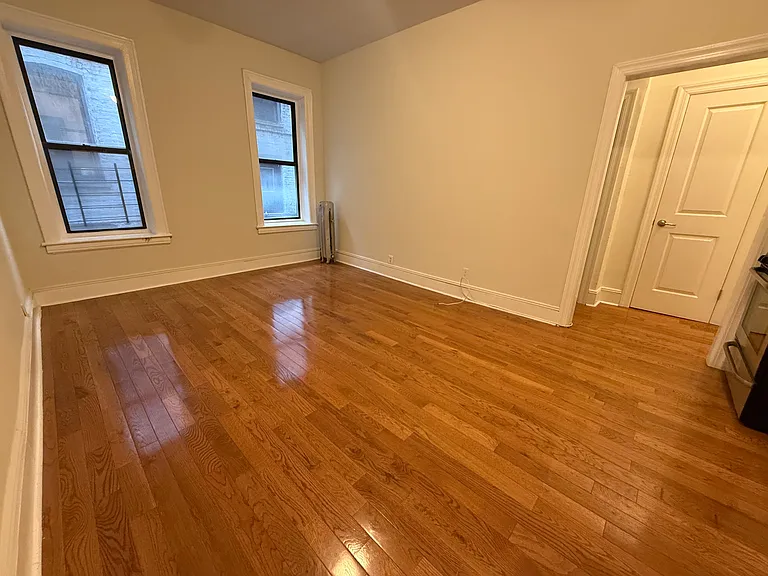 160 Fenimore St #1K — Photo 5