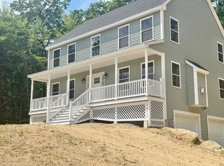 35 Fresian Ln, Rochester, NH 03867
