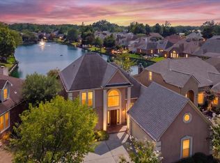 1081 Mirror Lake Ln, Cordova, TN 38018