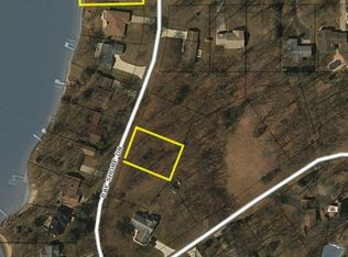 Bayshore Dr, Sturgis, MI 49091