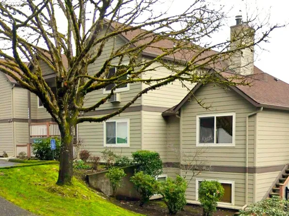 20090 Larkspur Ln APT 46, West Linn, OR 97068