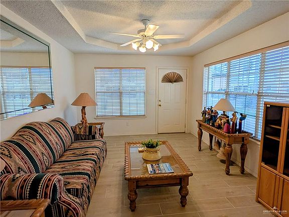 4th image of 2408 Starling Cir W