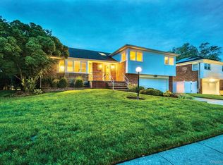 1499 Eric Lane, East Meadow, NY 11554