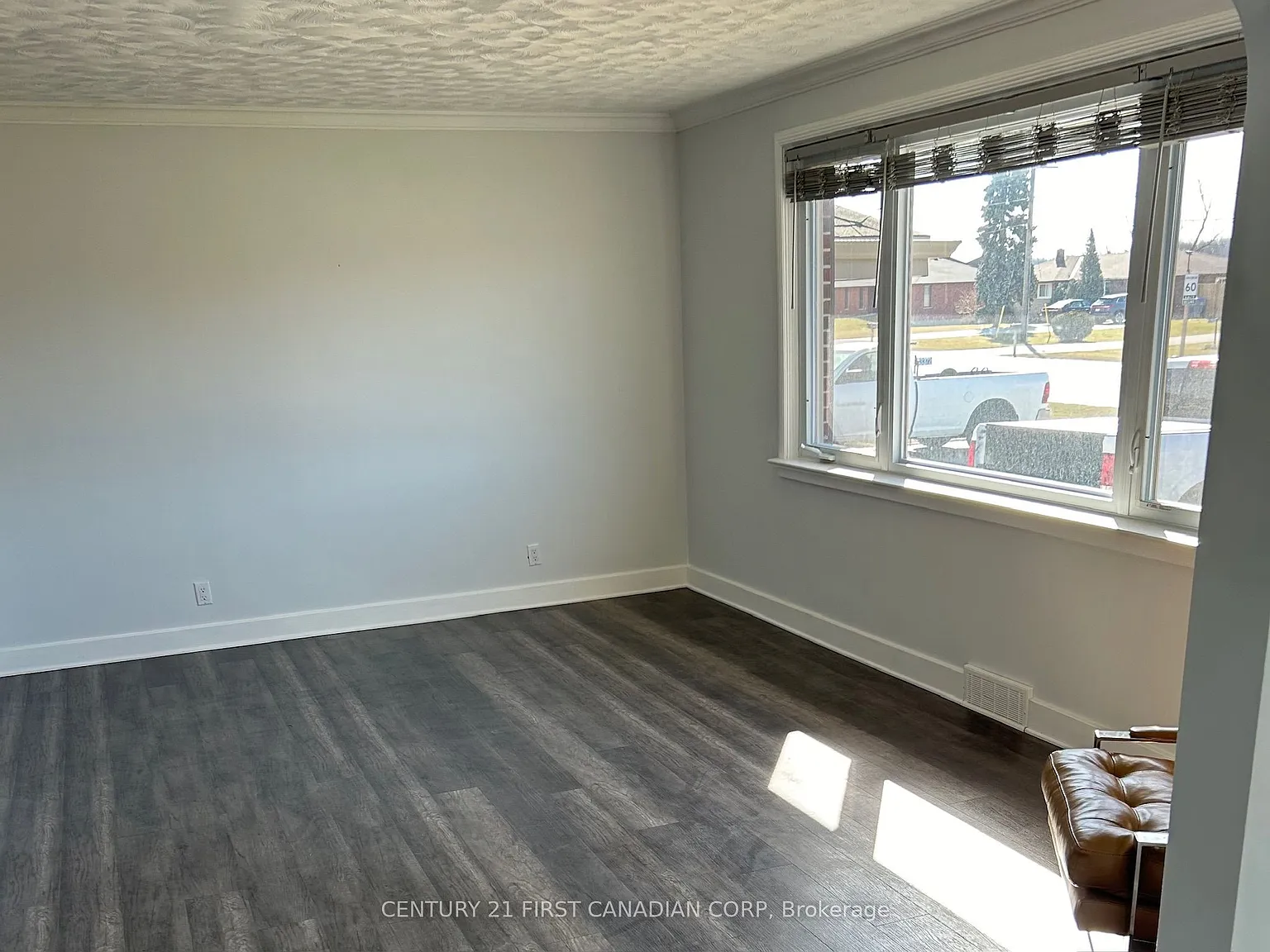 3 bed, $2,450 — Photo 4