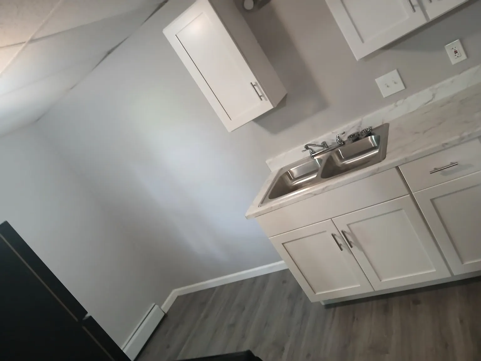 725 East Monroe Street apt 3 - 3 — Photo 2