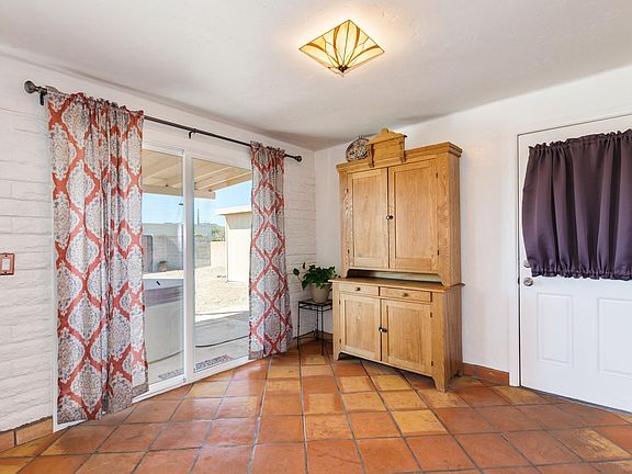 5th image of 4541 W Calle Marco