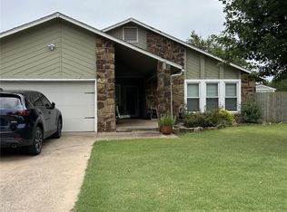 2809 E Vancouver St, Broken Arrow, OK 74014