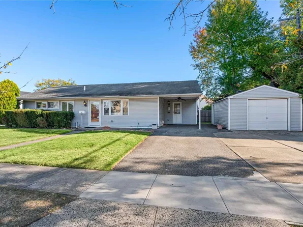 1 Virginia Rd, Syosset, NY 11791