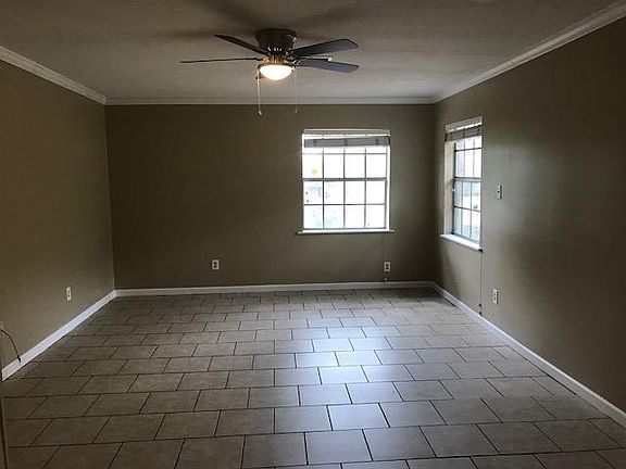 second family room