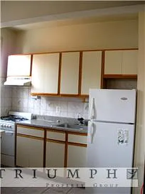 Rented by Triumph Property Group | media 32