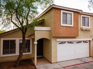 1330 S Red Rock St UNIT D, Gilbert, AZ 85296