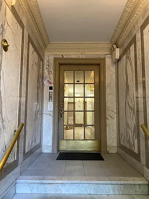 Rented by Best Service Realty Corp | media 7