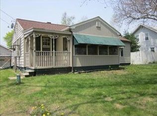 218 S Main St, Ceresco, MI 49033