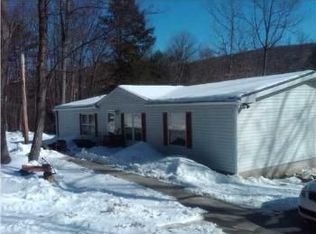 102 Shin Hollow Rd, Pt Jervis, NY 12771