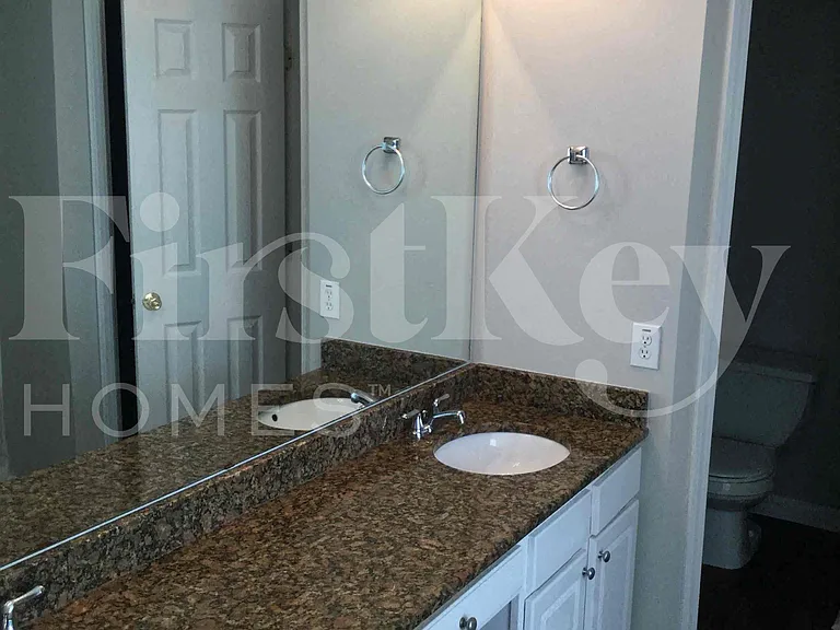 162 Olympic Dr — Photo 12