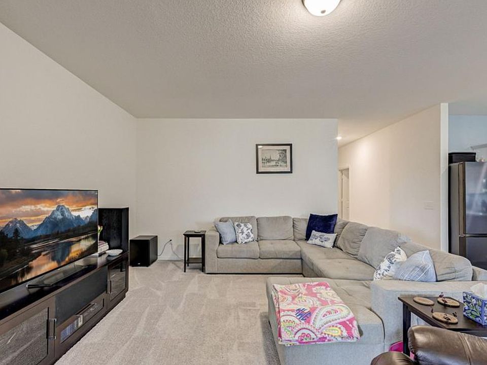 2nd image of 1065 Long Bay Ct